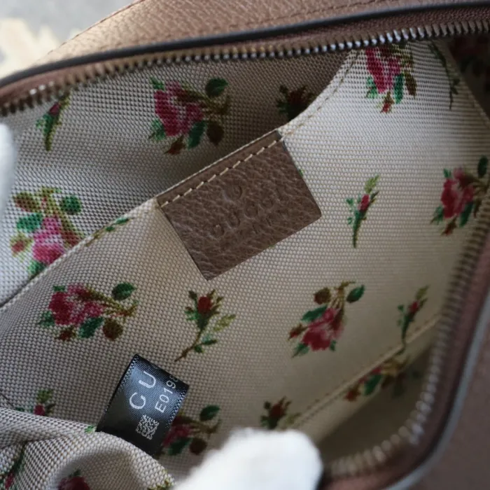 Replica NEO VINTAGE GG SUPREME MESSENGER BAG - ultra-realistic fake designer tote