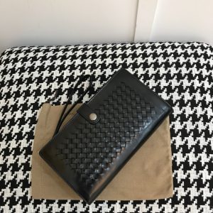 Replica Bottega Veneta Clutch Black - premium-grade designer purse dupe