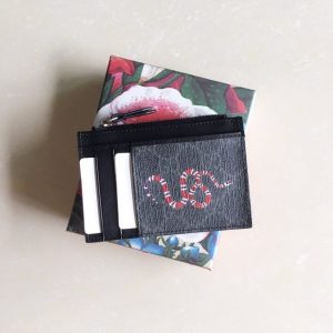 Replica Gucci Card Holder 2.0 - high-quality designer bag clone
