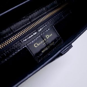 Replica Dior Saddle Bag Crocodile Black - premium-grade designer purse dupe