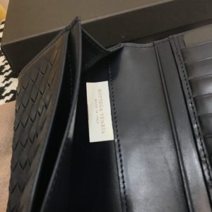 Replica Bottega Veneta Intrecciato Wallet Black - premium 1:1 fake handbag model