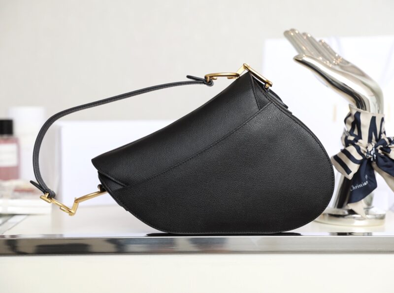Replica Dior Saddle Bag Black - top-tier luxury replica shoulder bag