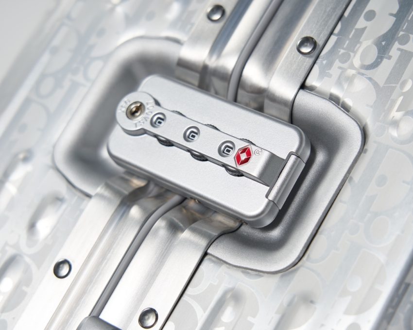 Replica Rimowa & Dior Suitcase Silver - ultra-realistic fake designer tote