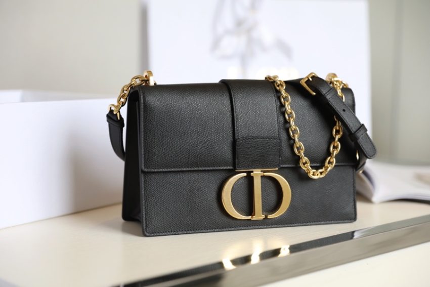 Replica Dior 30 Montaigne Black Grain - ultra-realistic fake designer tote