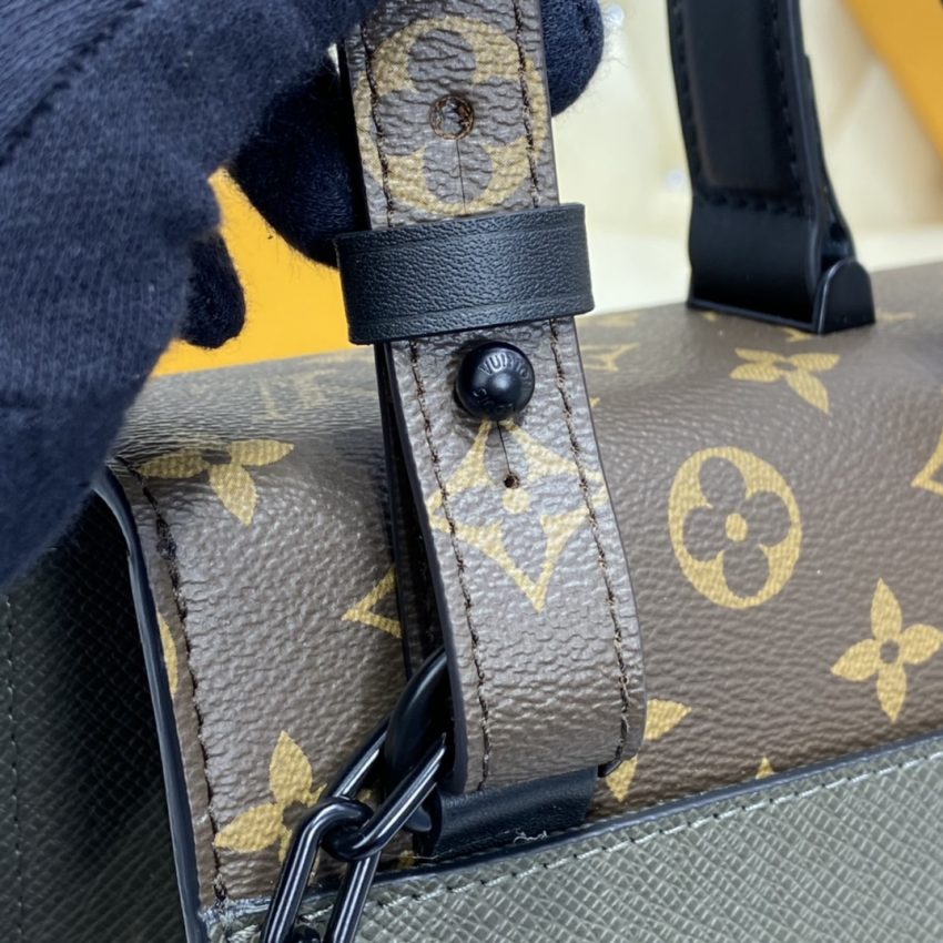 Replica Louis Vuitton Robusto Briefcase - realistic designer-inspired fake bag
