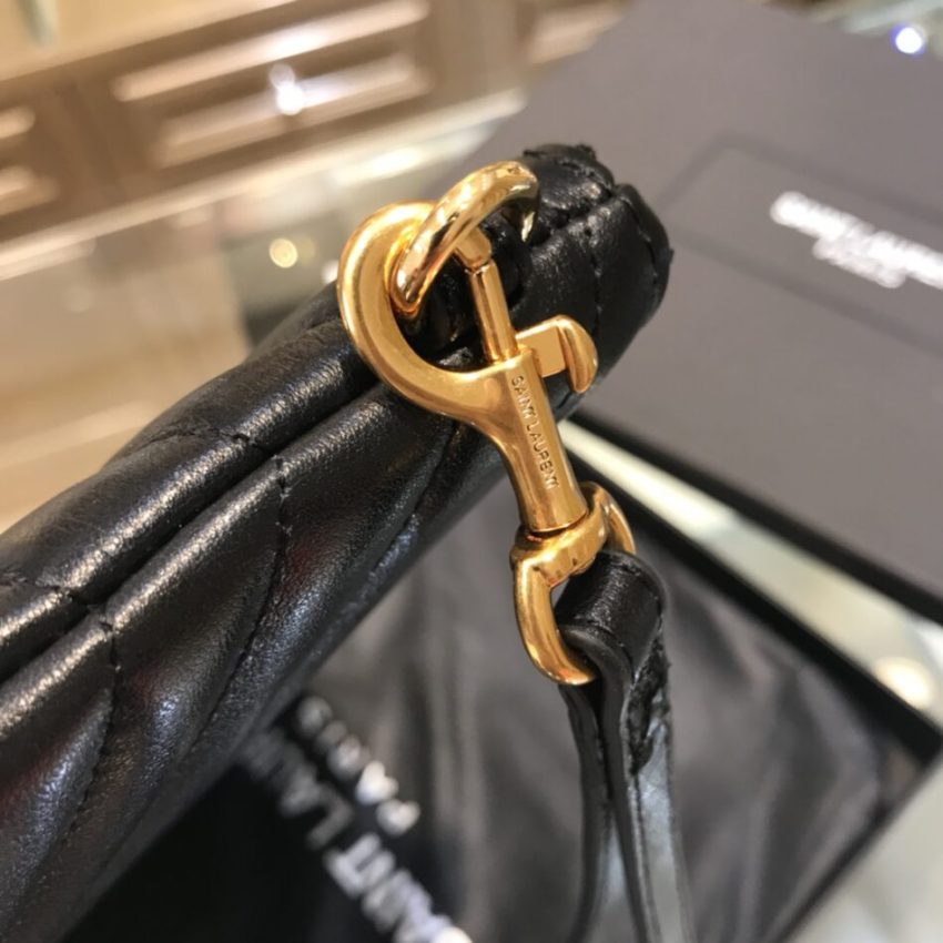Replica Yves Saint Laurent Pouch Black - high-end fake designer purse