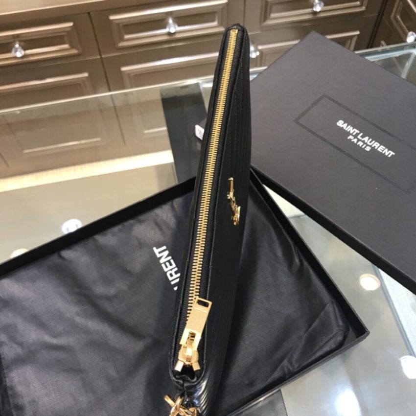 Replica Yves Saint Laurent Pouch Black - best-selling designer handbag dupe