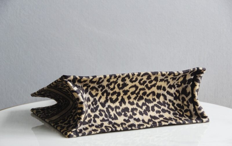 Replica Dior Tote Book Leopard Print - premium-grade designer purse dupe