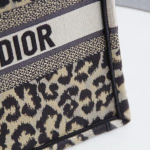Replica Dior Tote Book Leopard Print - near-authentic luxury replica handbag