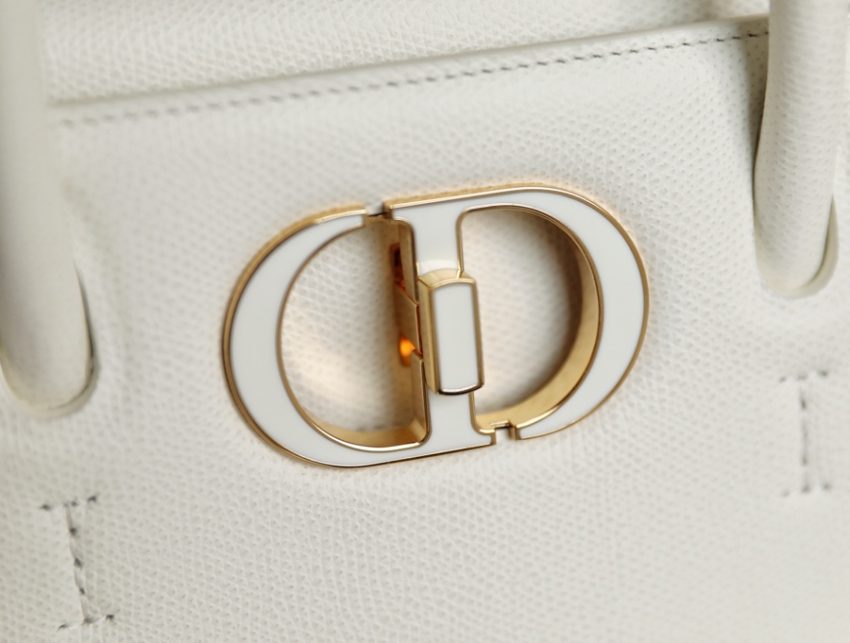 Replica Dior St Honoré Tote White - high-end fake designer purse
