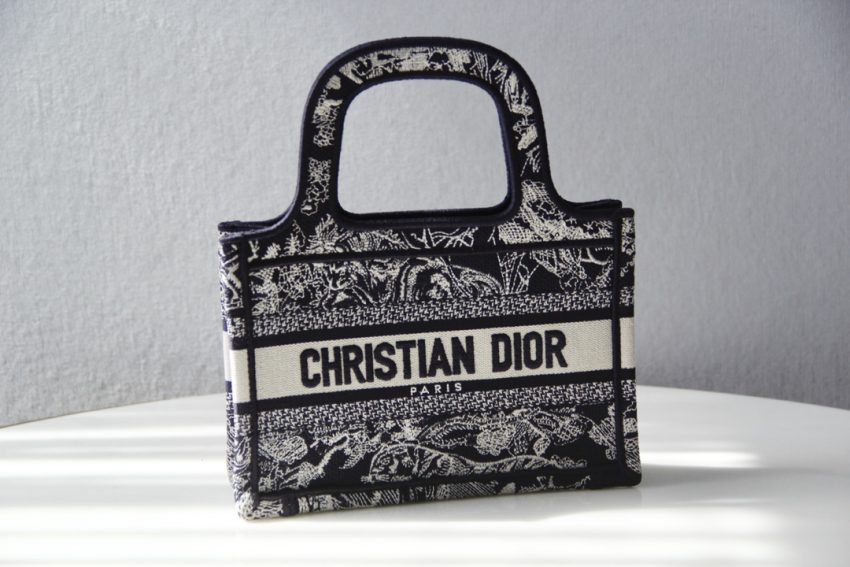Replica Dior Tote Book Mini Reverse Jouy - best-selling designer handbag dupe