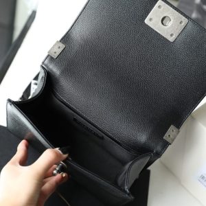 Replica CHANEL Le Boy Black Small - premium-grade designer purse dupe
