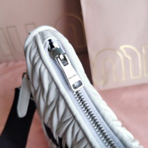 Replica Miu Miu Matelassé League White - top-rated replica designer bag
