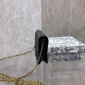 Replica Dior CD Chain Wallet - high-quality designer bag clone