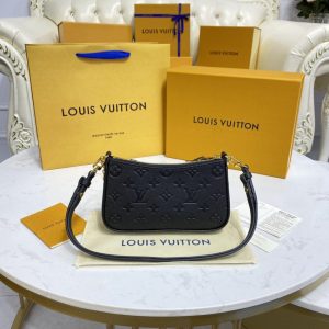 Replica Louis Vuitton Easy Pouch Black - near-authentic luxury replica handbag