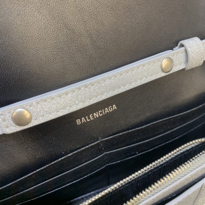 Replica Balenciaga Hourglass On Chain Shine Silver - high-accuracy replica luxury purse