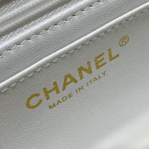 Replica CHANEL CF 20 cm Lion White - ultra-realistic fake designer tote