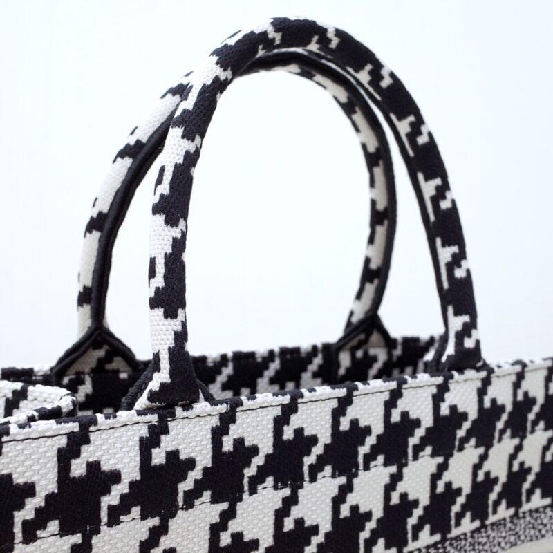 Replica Dior Tote Book Houndstooth - realistic designer-inspired fake bag