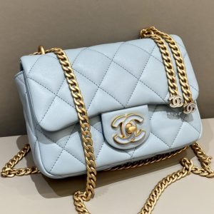 Replica CHANEL 22P Enamel Bag Light Blue - best-selling designer handbag dupe