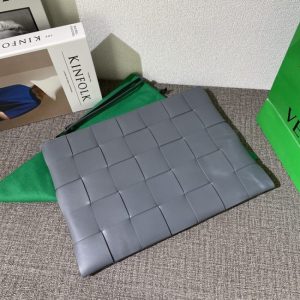 Replica Bottega Veneta Cassette Clutch - high-accuracy replica luxury purse