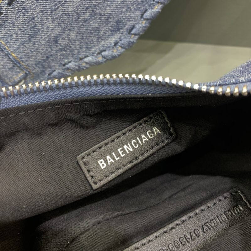 Replica Balenciaga Le Cagole Denim - realistic designer-inspired fake bag
