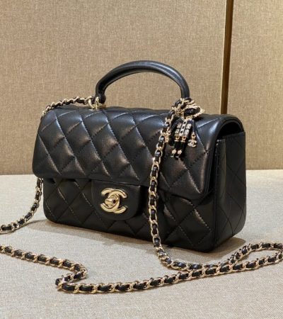 Replica CHANEL Classic Flap 20cm Lion - high-end fake designer purse