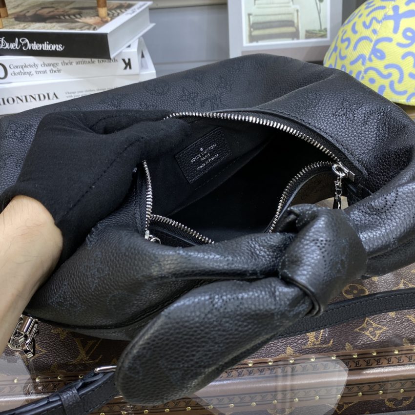 Replica Louis Vuitton Why Knot Black - top-tier luxury replica shoulder bag