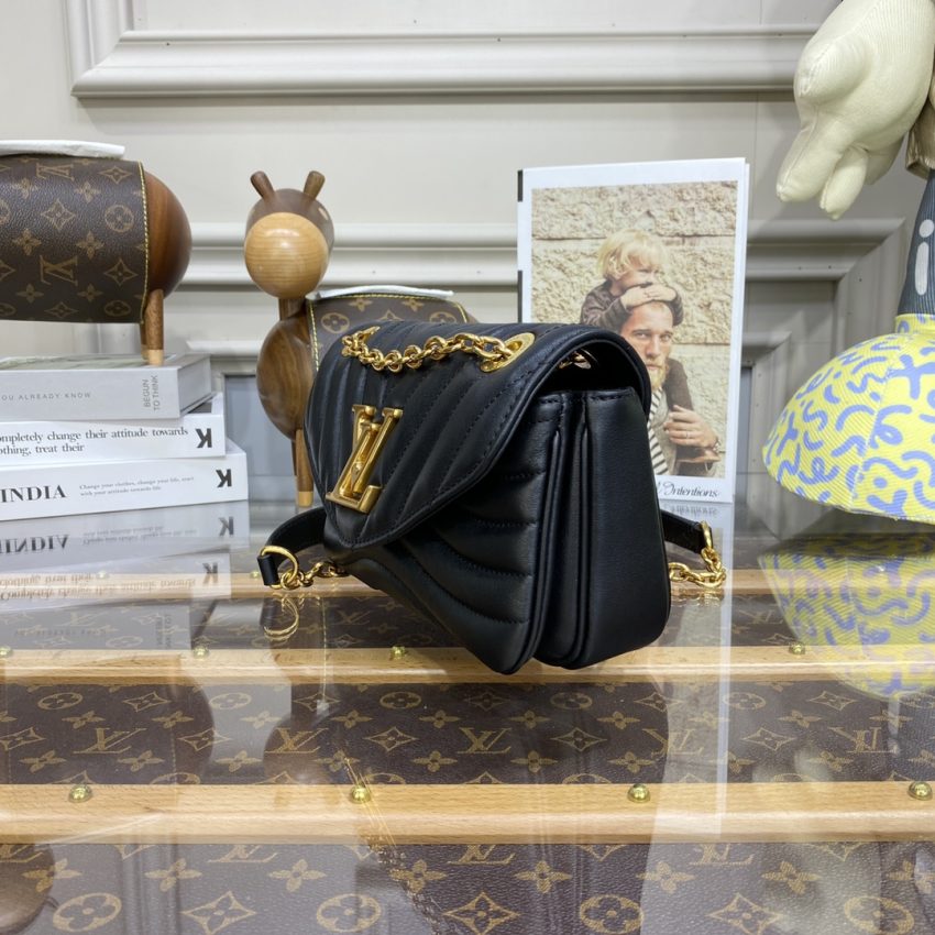 Replica Louis Vuitton New Wave Black - ultra-realistic fake designer tote