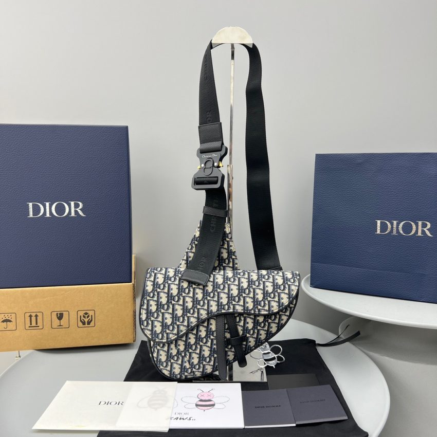 Replica Dior Saddle Bag Oblique - best-selling designer handbag dupe