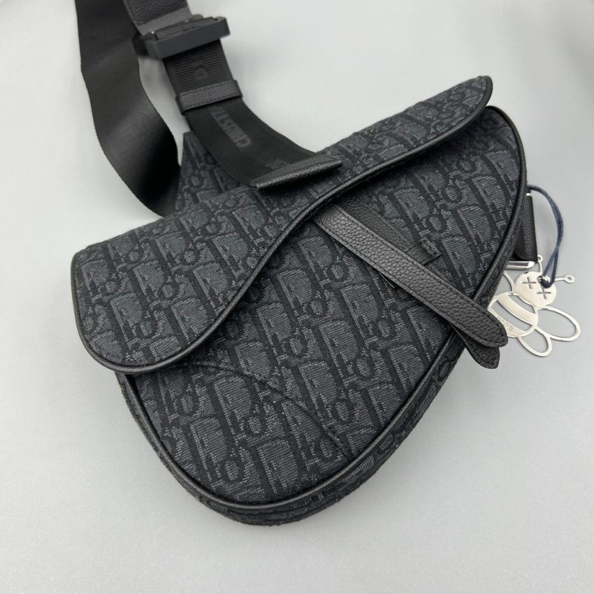 Replica Dior Saddle Bag Oblique Black - authentic-look luxury purse replica