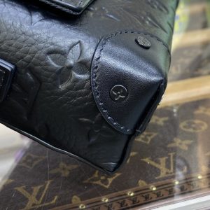 Replica Louis Vuitton Steamer Wearable Wallet Full Black - elite superclone designer purse