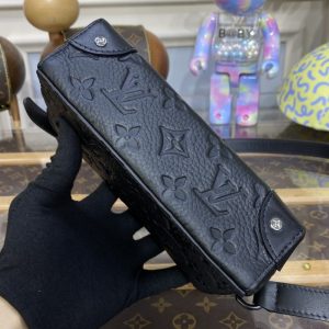 Replica Louis Vuitton Steamer Wearable Wallet Full Black - premium-grade designer purse dupe