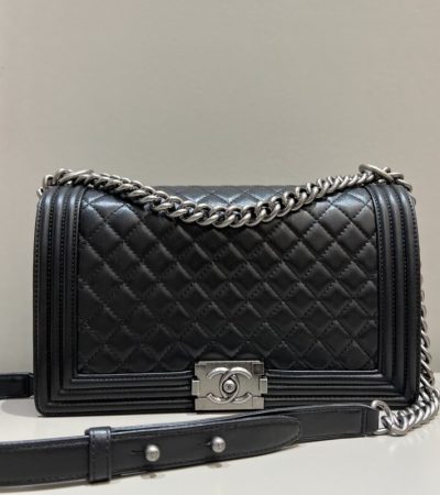 Replica CHANEL Le Boy Large Black Silver - near-authentic luxury replica handbag