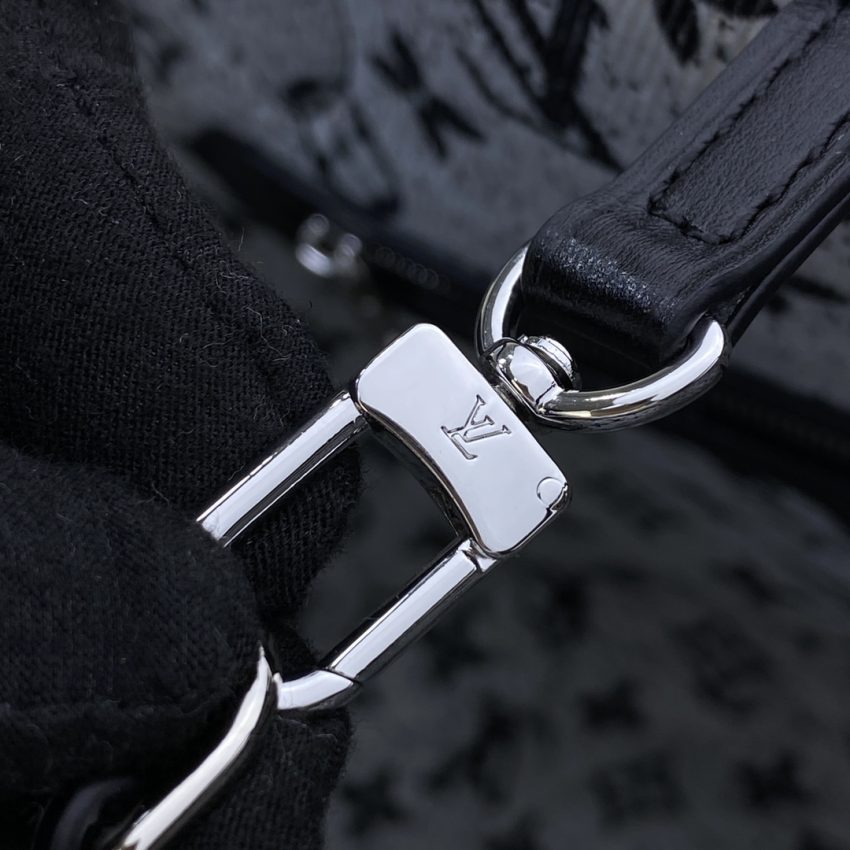 Replica Louis Vuitton Neverfull MM Denim - premium-grade designer purse dupe