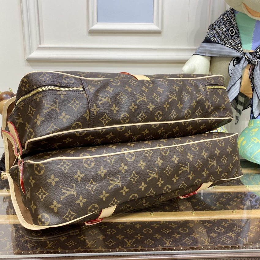 Replica Louis Vuitton Hunting Bag - top-tier luxury replica shoulder bag