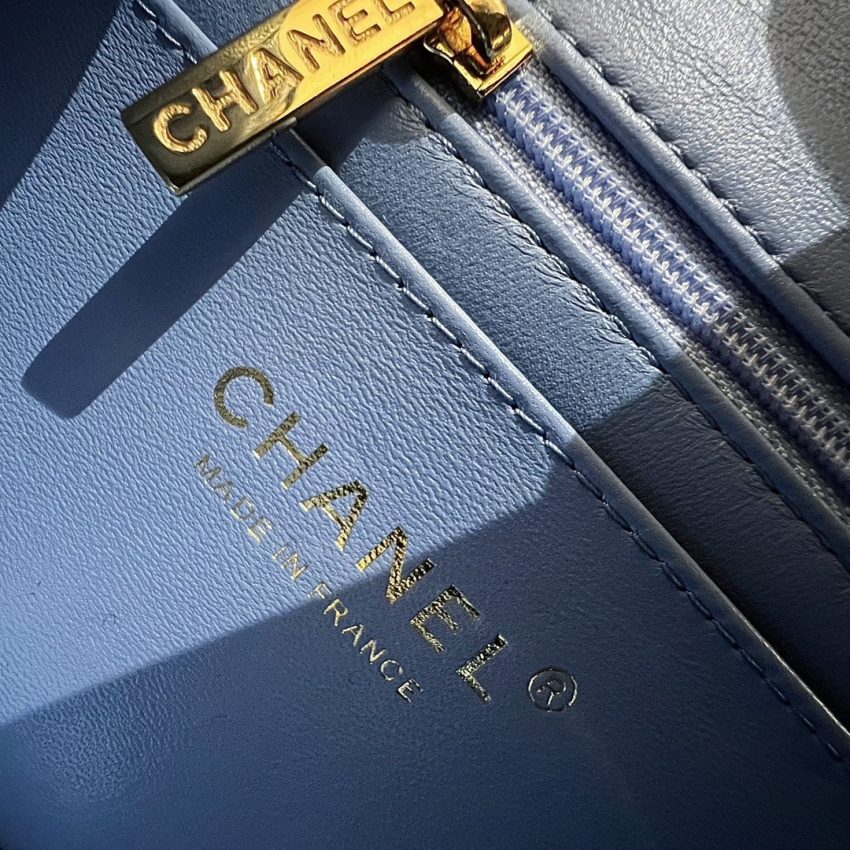 Replica CHANEL Classic Flap 17cm Blue - near-authentic luxury replica handbag