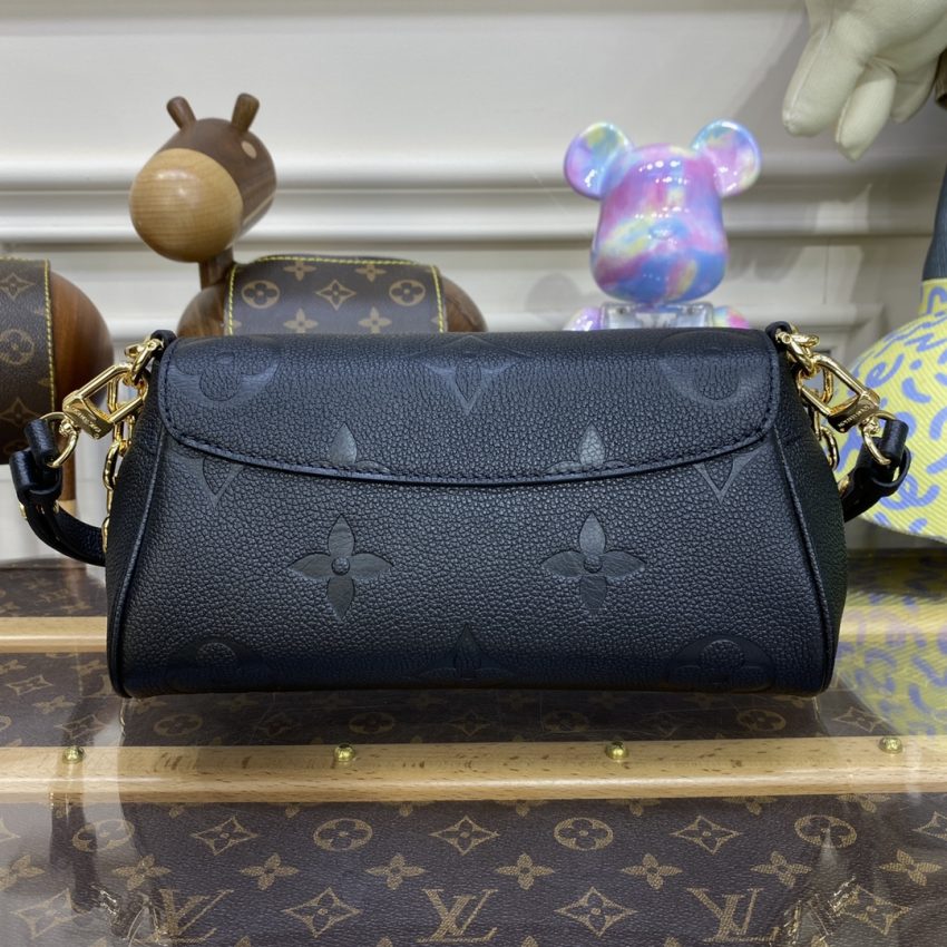 Replica Louis Vuitton Favorite Black - near-authentic luxury replica handbag