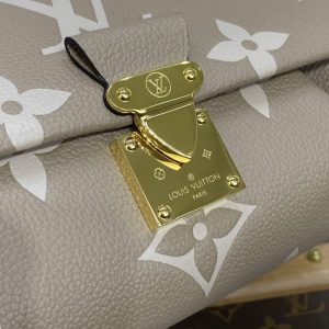 Replica Louis Vuitton Favorite Beige - authentic-look luxury purse replica