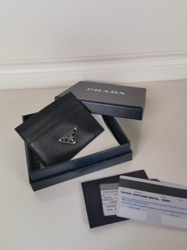 Replica Prada Card Holder 27 Replica Prada Card Holder - realistic designer-inspired fake bag
