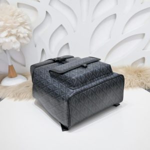 Replica Dior Hit The Road Backpack Diamond Black - realistic designer-inspired fake bag