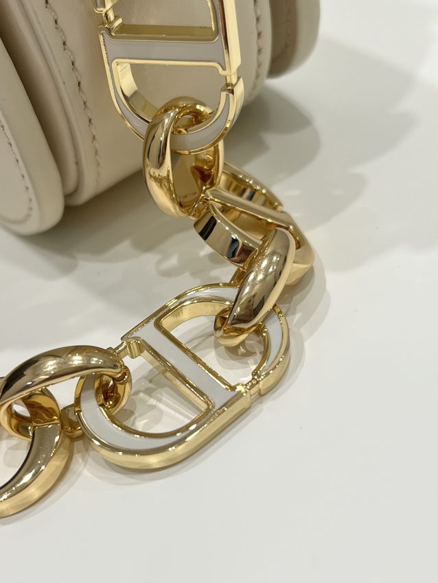 Replica Dior 30 Montaigne Avenue Bag White - premium-grade designer purse dupe