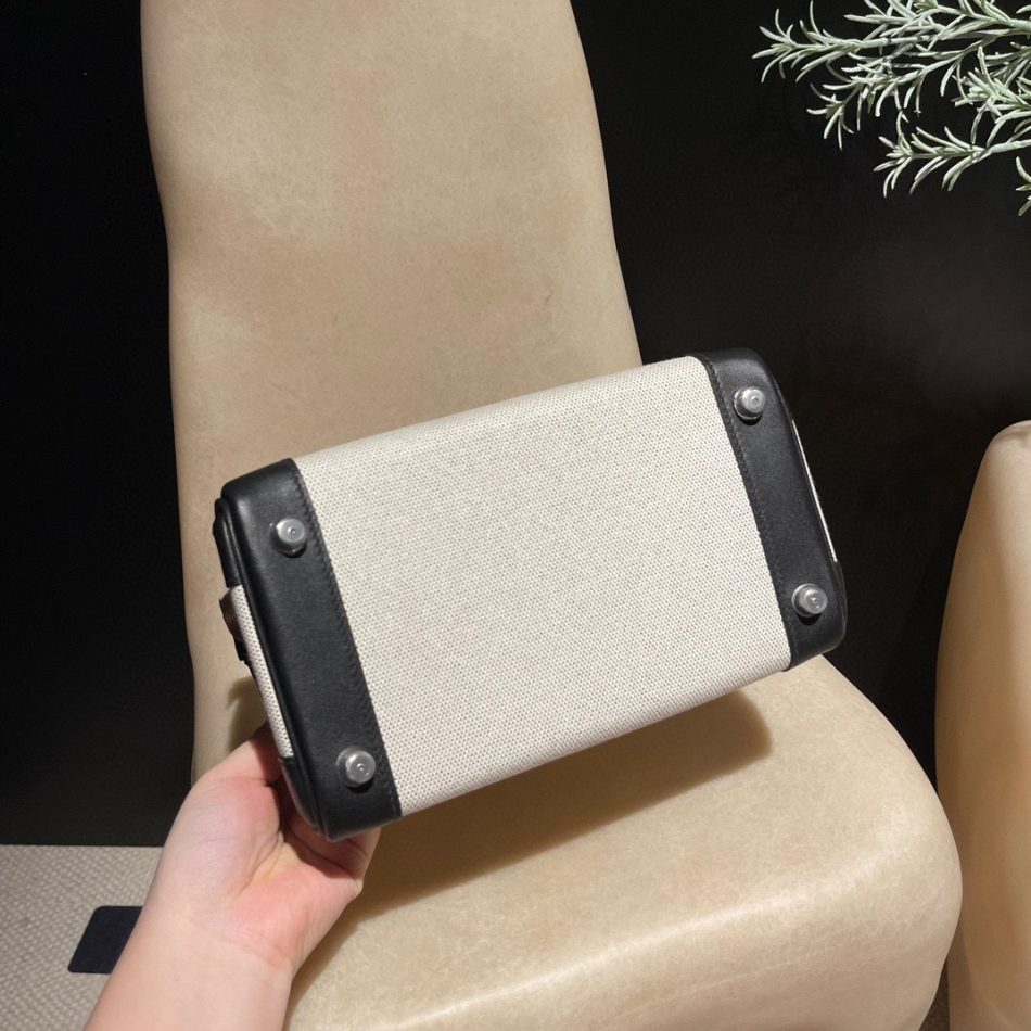 Replica Hermes Birkin Swift Black Silver - realistic designer-inspired fake bag