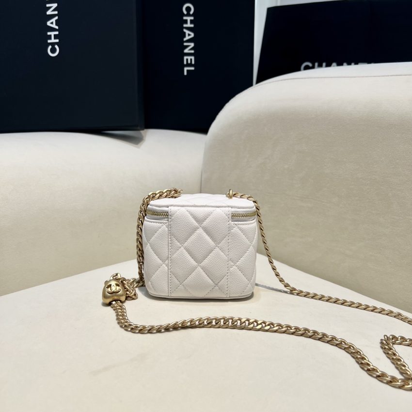 Replica CHANEL 23P Heart Lipstick Bag White - high-quality designer bag clone