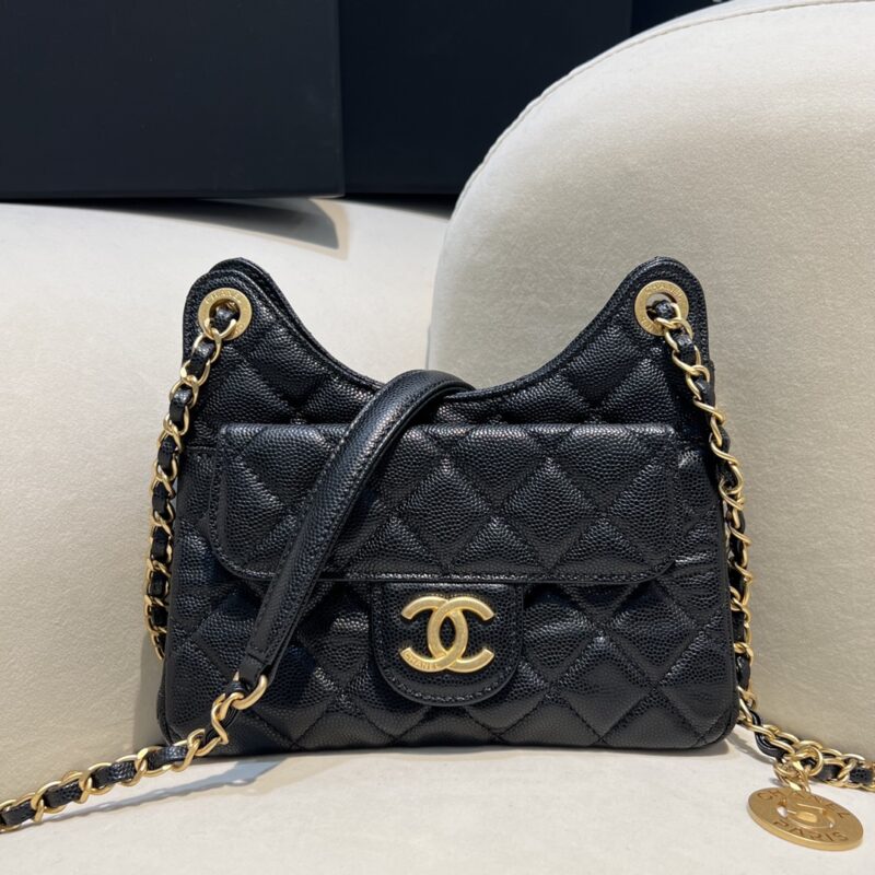 Replica CHANEL 23c Hobo Small Black - authentic-look luxury purse replica