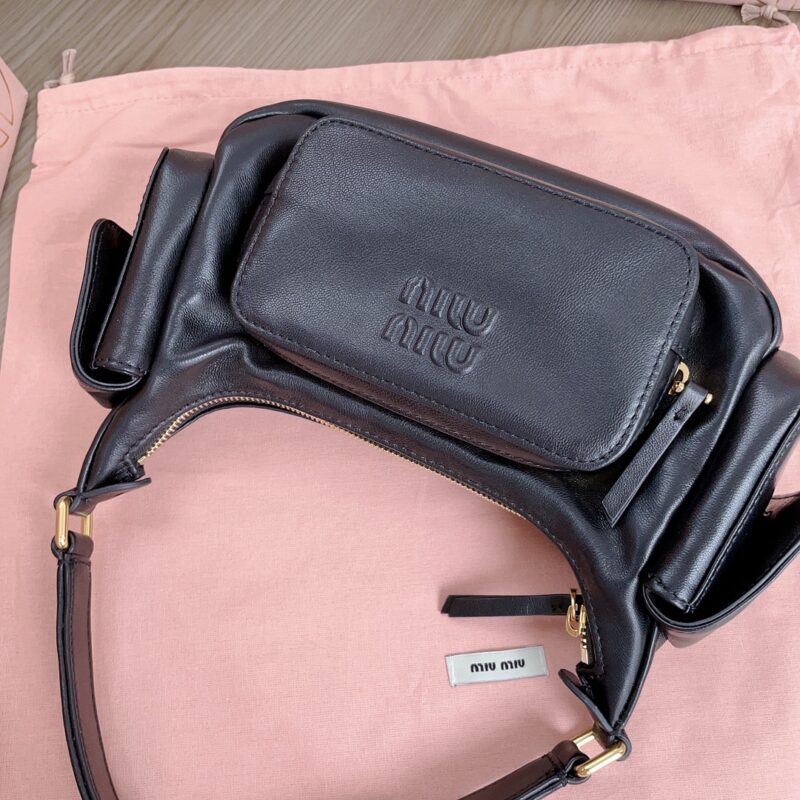 Replica Miu Miu Nappa Pocket Bag Black - high-end fake designer purse