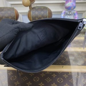 Replica Louis Vuitton Takeoff Pouch Black - near-authentic luxury replica handbag