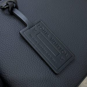 Replica Louis Vuitton Takeoff Pouch Black - ultra-realistic fake designer tote