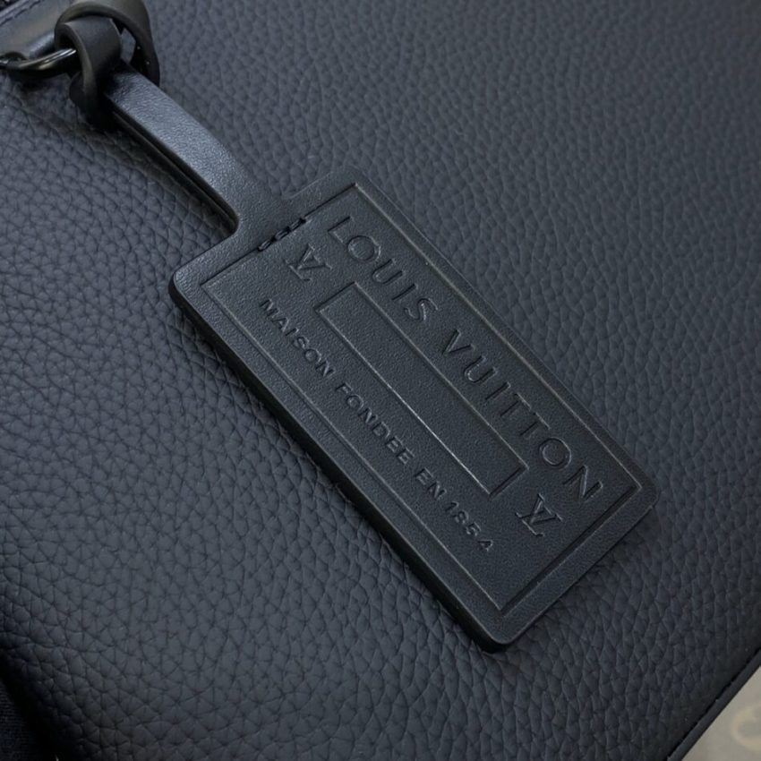 Replica Louis Vuitton Takeoff Pouch Black - ultra-realistic fake designer tote