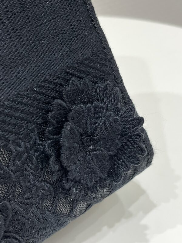 Replica Lady Dior D-Lite Chardons Black - near-authentic luxury replica handbag