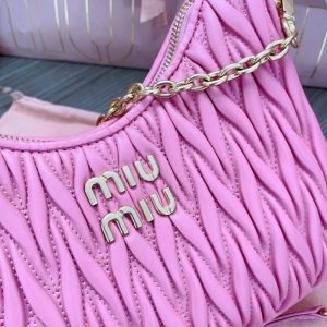 Replica Miu Miu Matelassé Pink - near-authentic luxury replica handbag